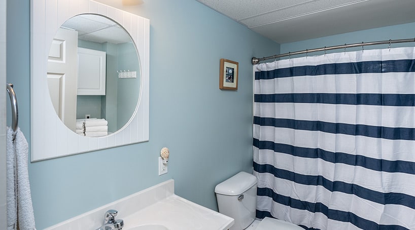 Luxurious Bathroom in Carriage House at One Long Beach